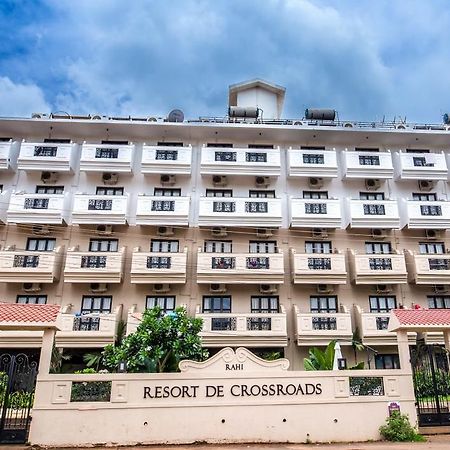 Resort De Crossroads 卡兰古特 外观 照片