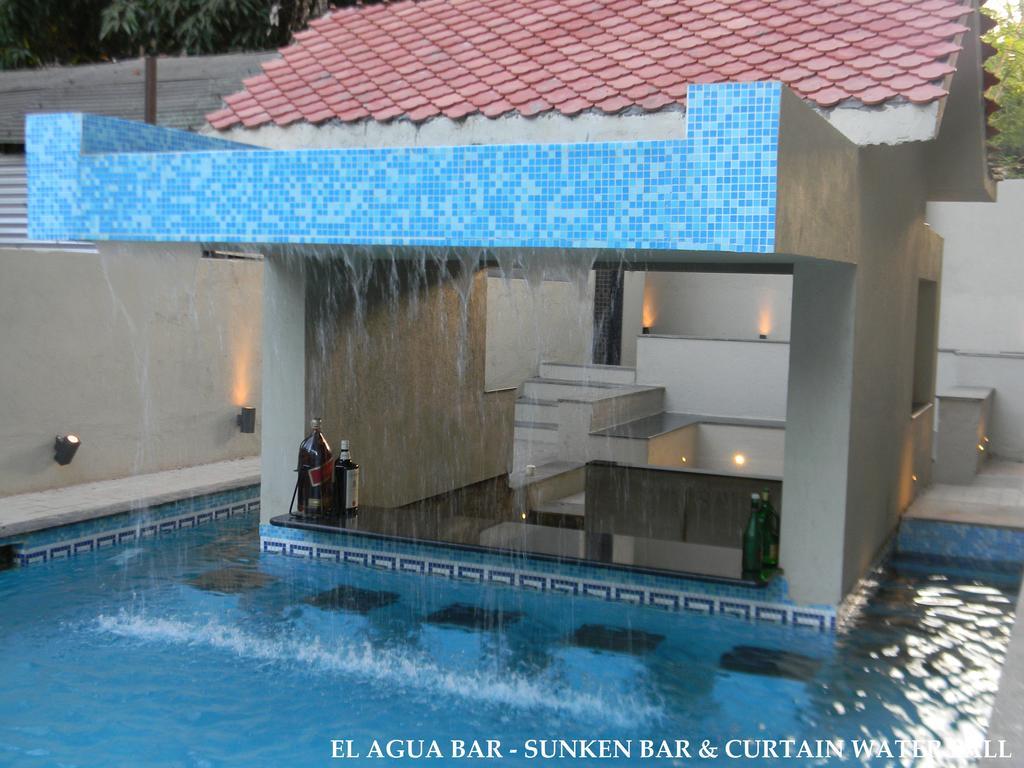 Resort De Crossroads 卡兰古特 外观 照片