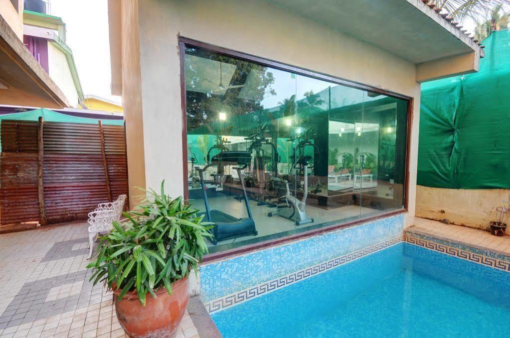 Resort De Crossroads 卡兰古特 外观 照片