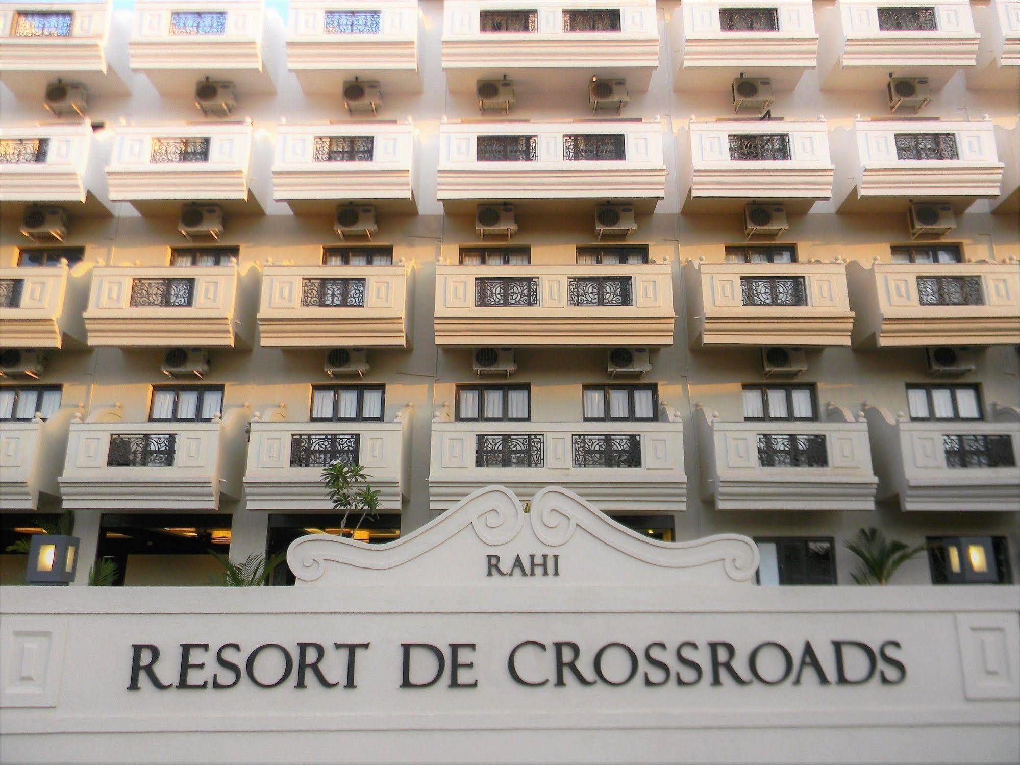 Resort De Crossroads 卡兰古特 外观 照片